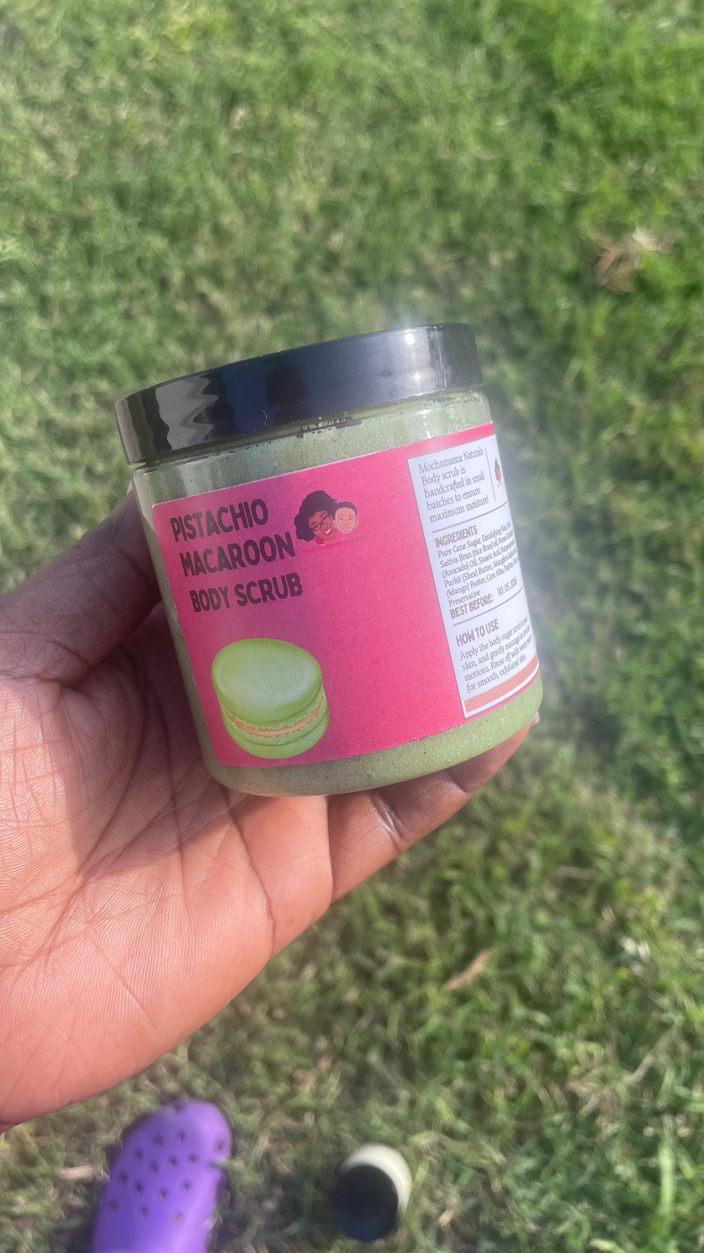 Pistachio Macaroon Body Scrub